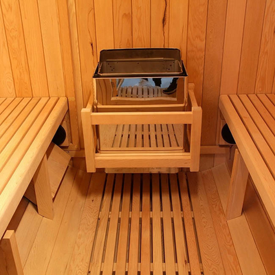 Heats Up Fast Solid Wood Barrel Outdoor Sauna Room 6 - 8 Person 6000W