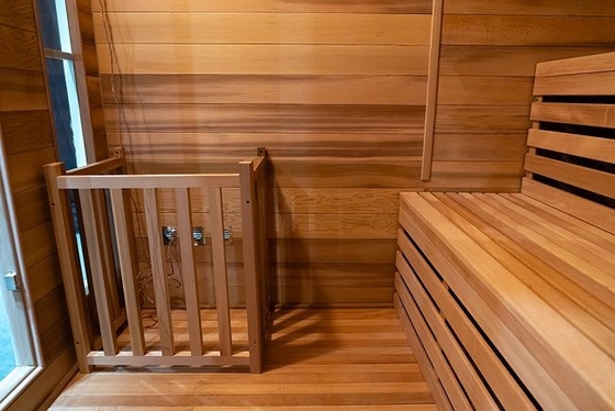 Outdoor Gorgeous Hemlock Cedar Wood 5 - 6 Persons Steam Sauna With Roof