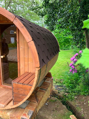 2 - 8 People Capacity Wood Barrel Sauna With / Without Porch Option