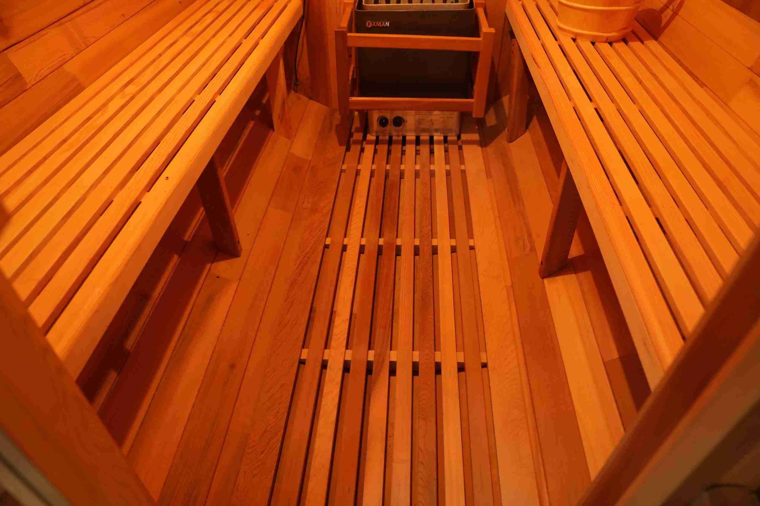 Özel Tasarım 5 Kişilik Lüks Sedir Ağacından Yapılmış Açık Hava Kızılötesi Varil Sauna 004