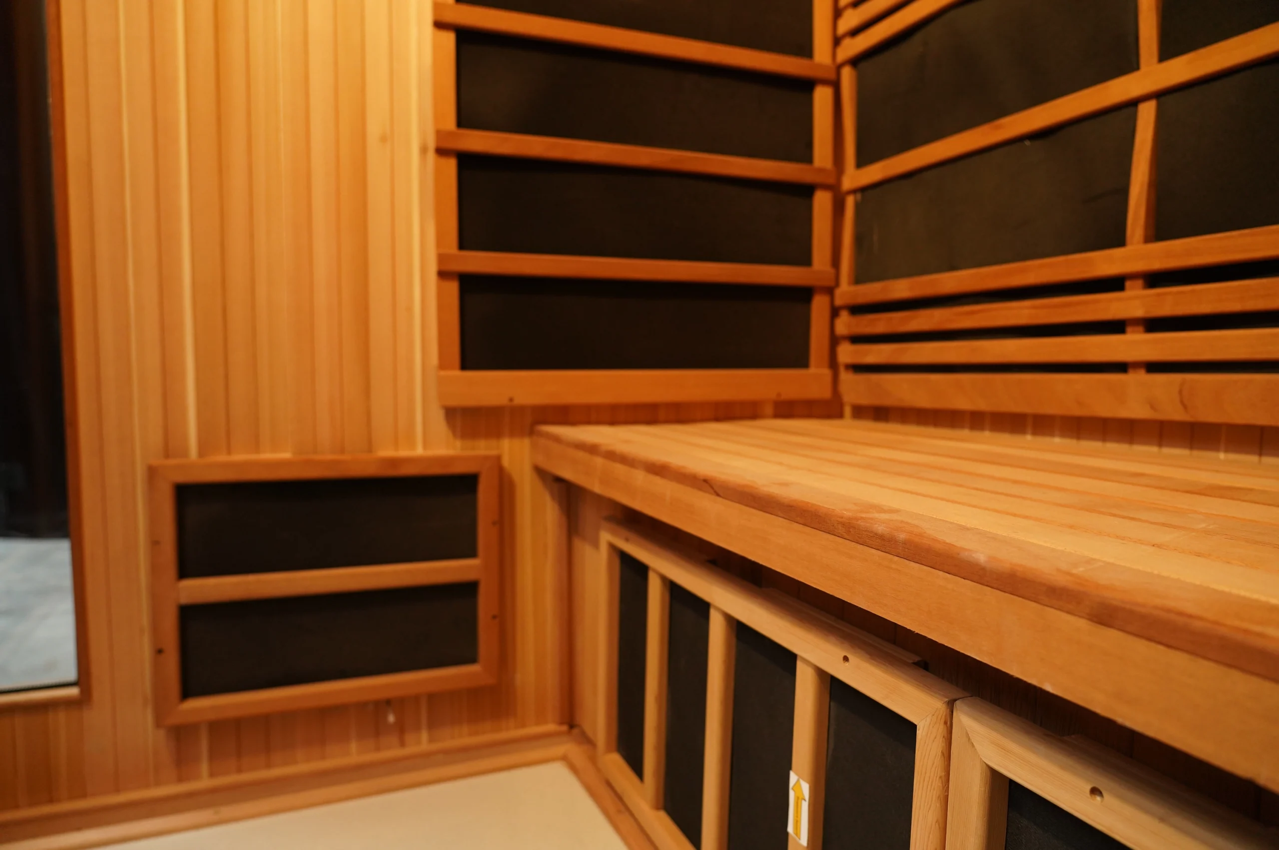 Wholesale Custom 2-4 Person Western Cedar Sauna Cedar Sauna Room 006